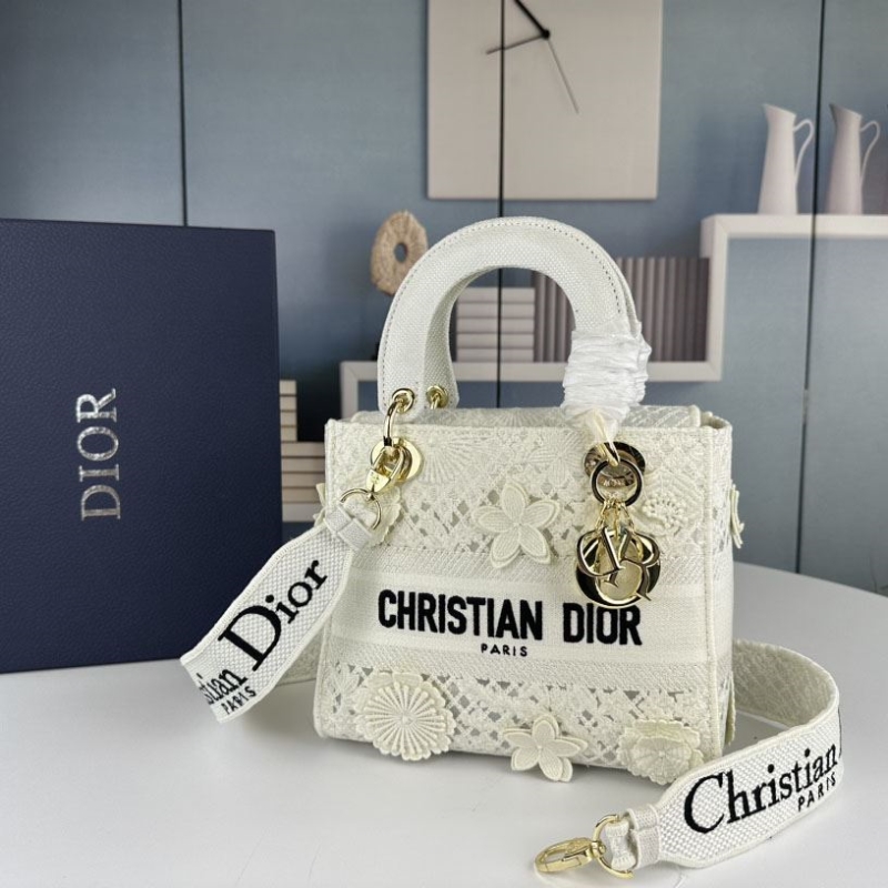 D*or top handle bags